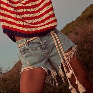 Stylish Blue Denim Women's Shorts